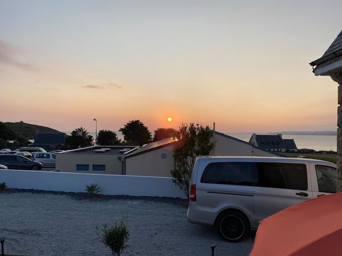 Pors Ar Vag Plomodiern Exterior foto